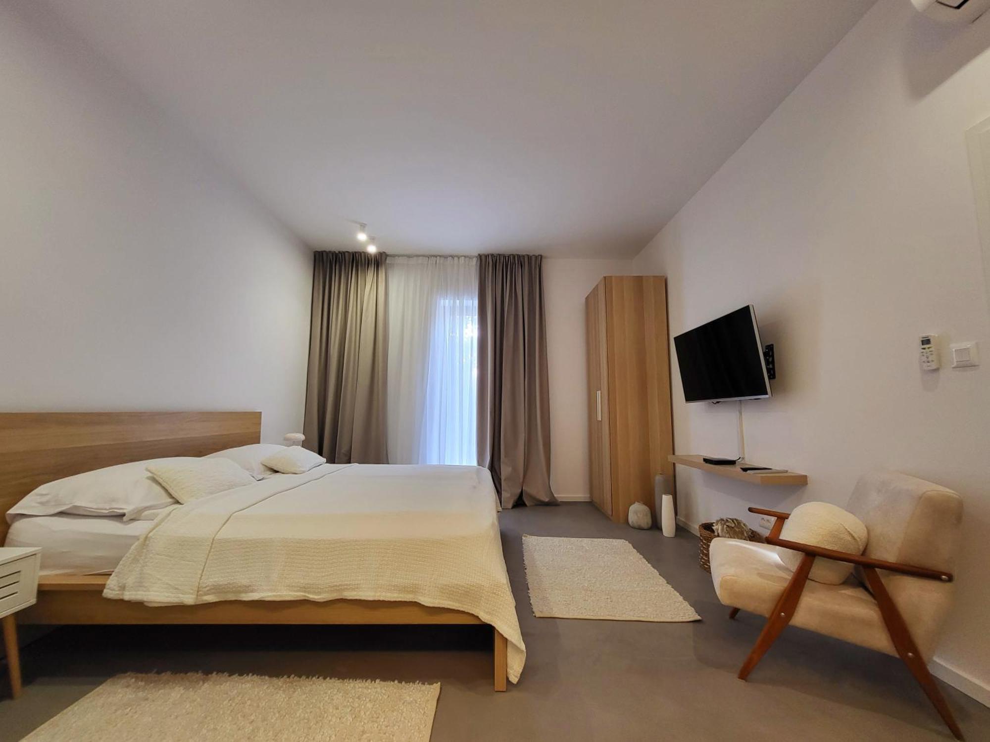 Firefly Luxury Apartment With Private Whirlpool Zara Esterno foto