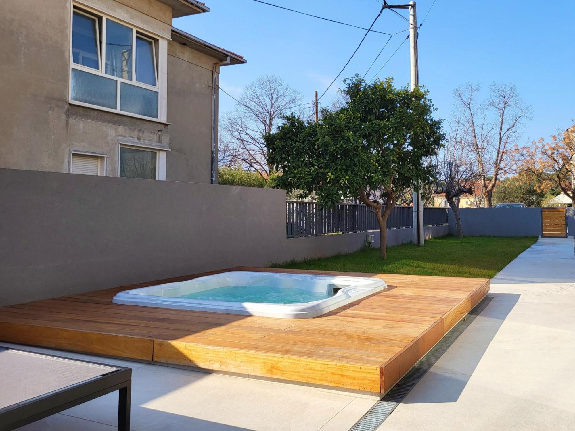Firefly Luxury Apartment With Private Whirlpool Zara Esterno foto